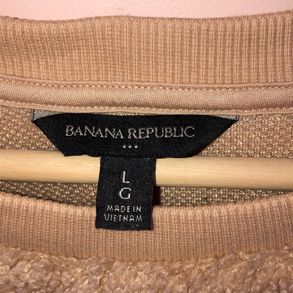 Banana Republic Tan Sherpa Crew Neck Sweater - Picture 4 of 4